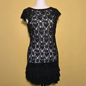 Jessica Simpson Women's Black See Through Laced Lattice Ruffled Medium‎ No Tags
